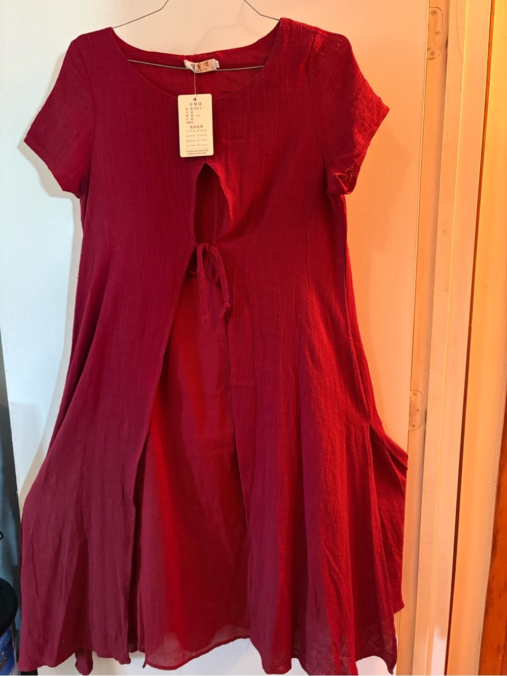 Women's Red Tie-Front Short Sleeve Dress